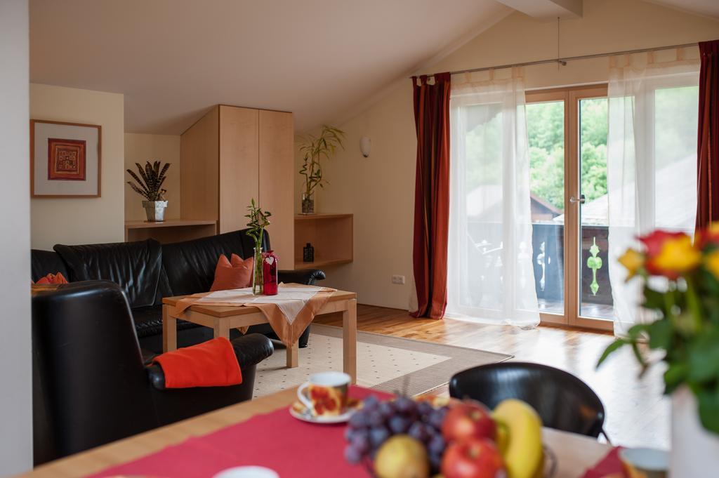 Ferienwohnungen Andrea Grainau Ruang foto